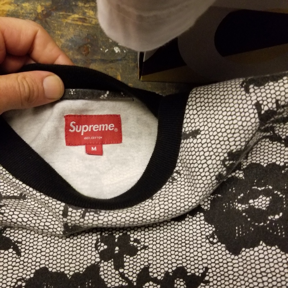 Long sleeve Supreme floral print tee